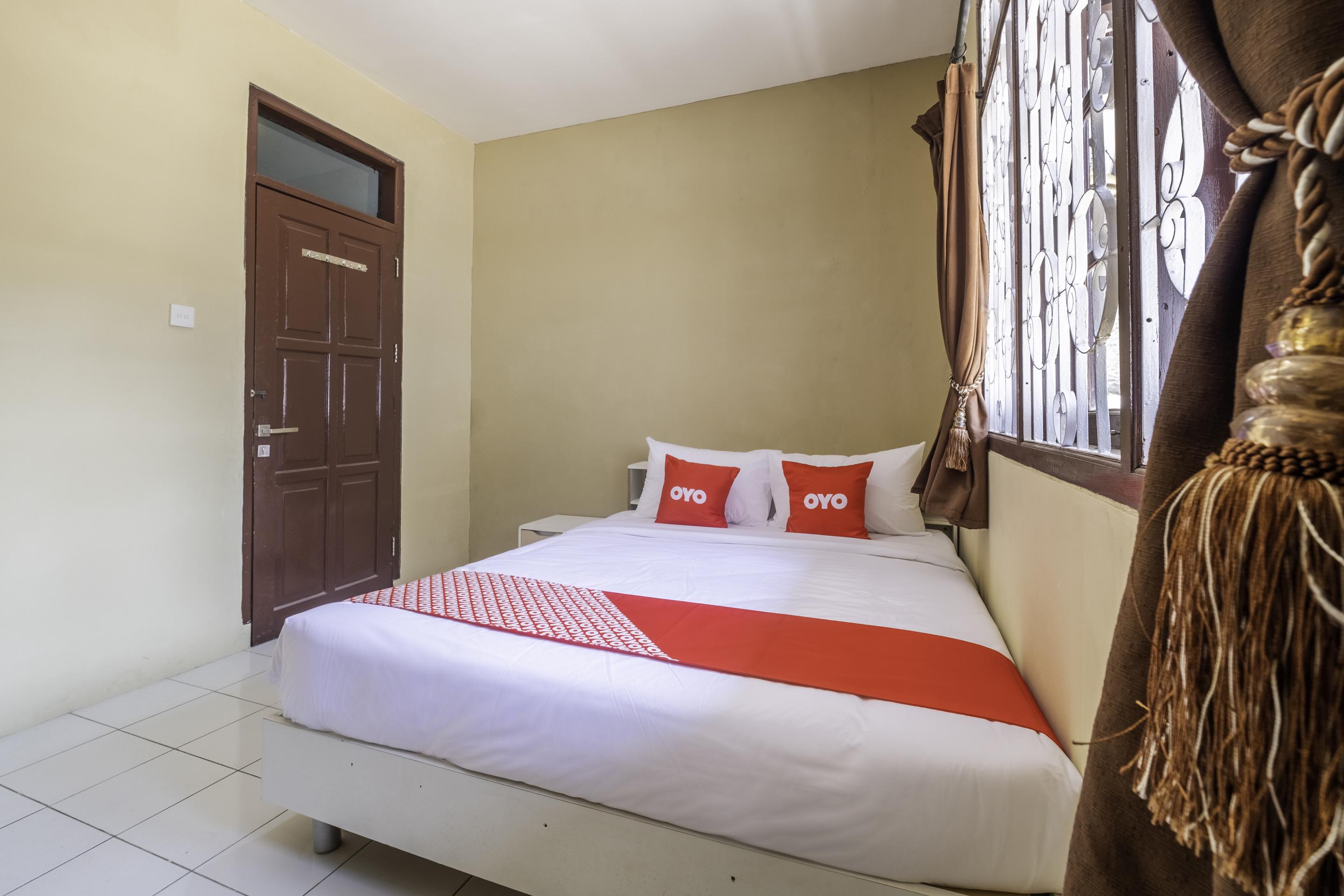 Super Oyo 1568 Stasiun Ka Cirebon Guest House Zewnętrze zdjęcie